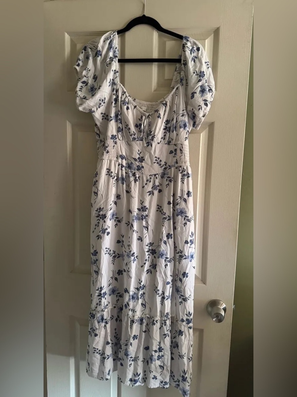 Hollister White Floral Midi Dress with Blue Print